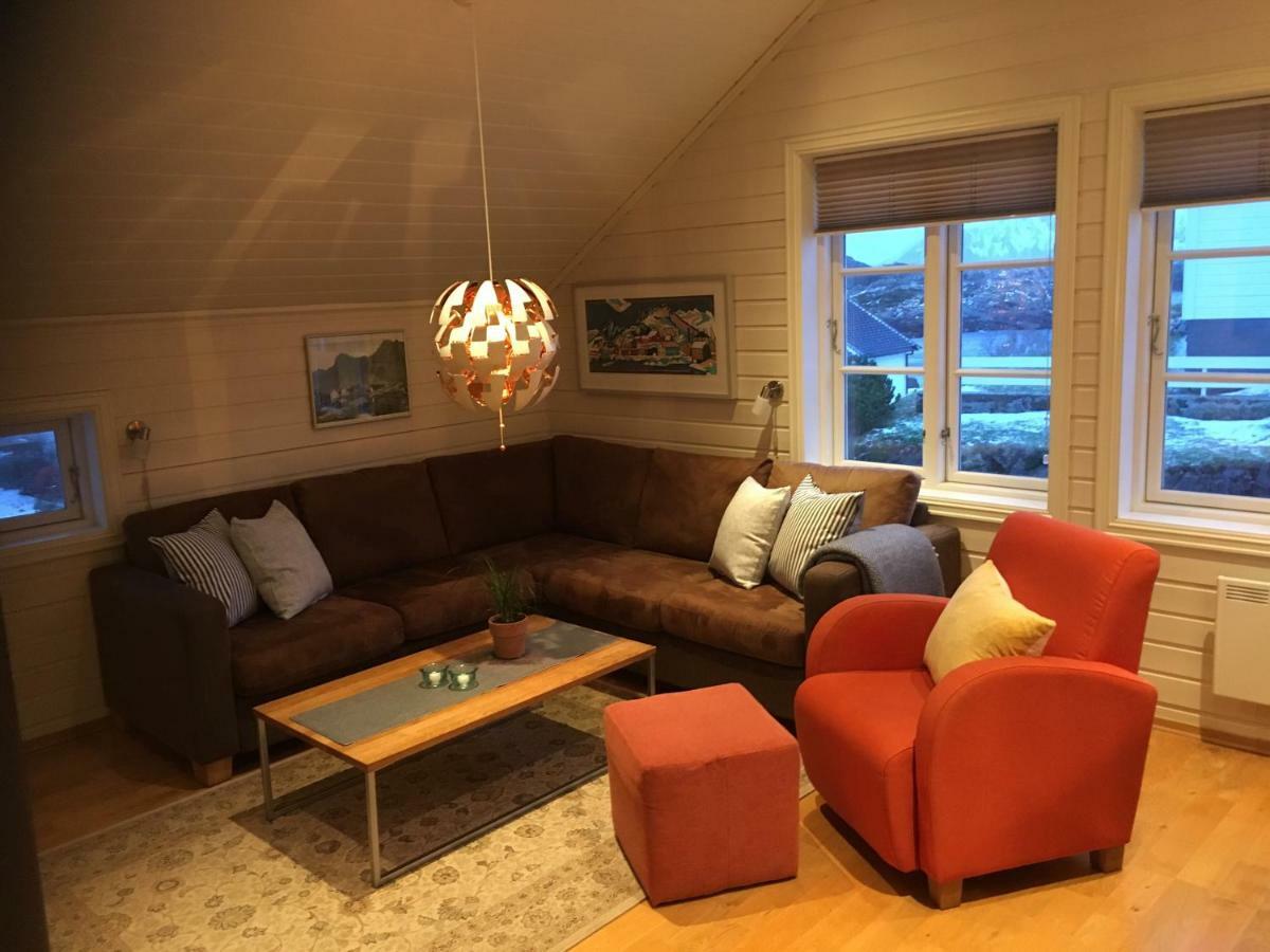 Svinoya, Hyggelig Leilighet Svolvær Esterno foto