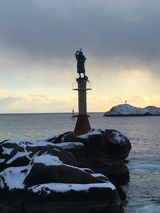 Svinoya, Hyggelig Leilighet Svolvær Esterno foto